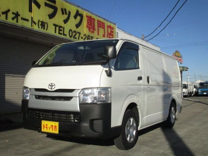 HIACE-0