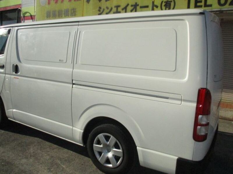 HIACE