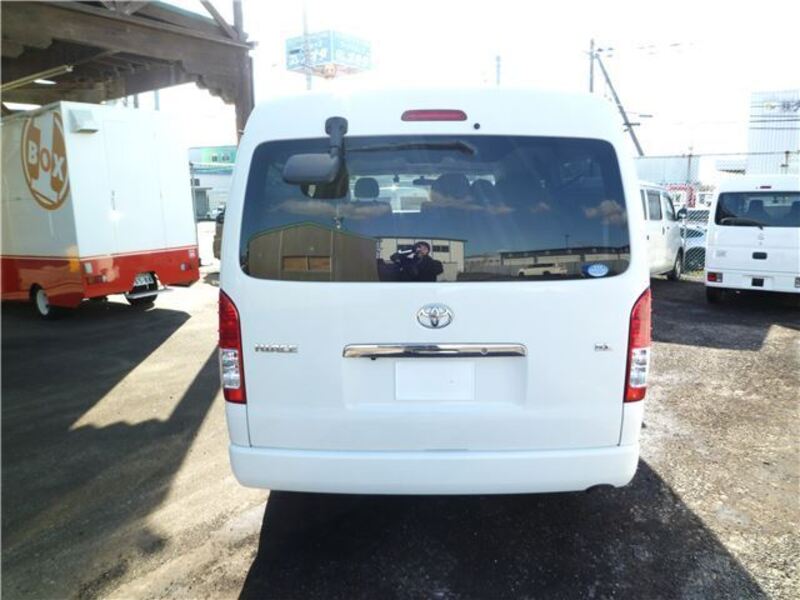 HIACE