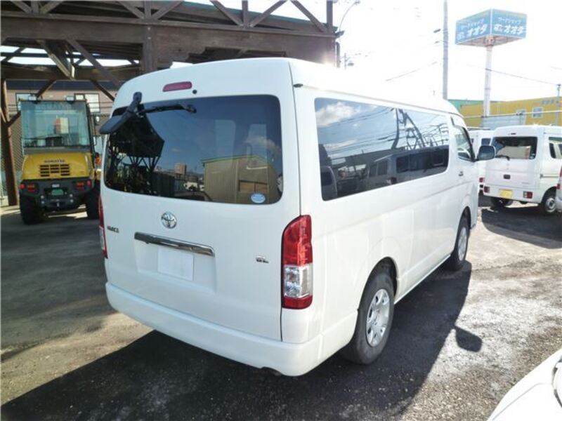 HIACE
