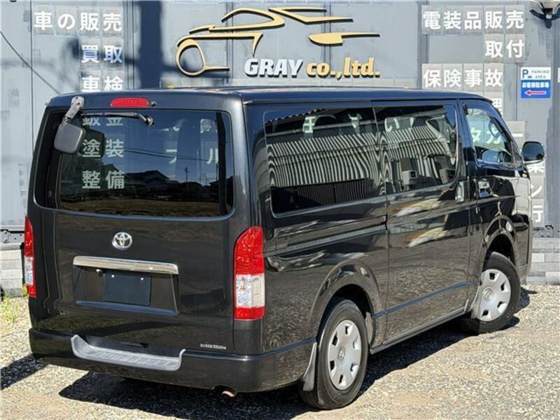 HIACE VAN