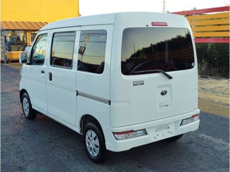 PIXIS VAN