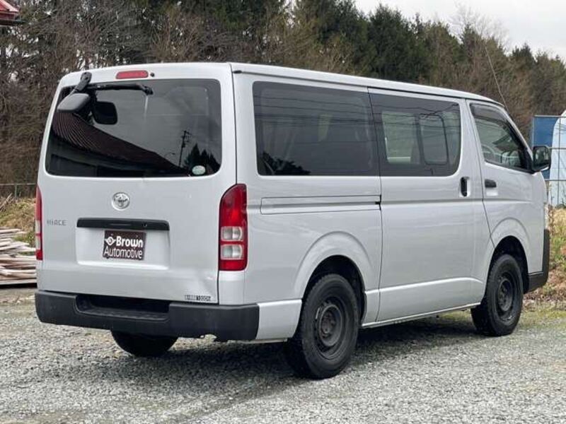 HIACE VAN
