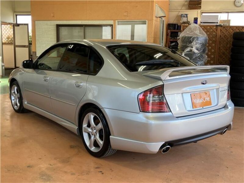 LEGACY B4