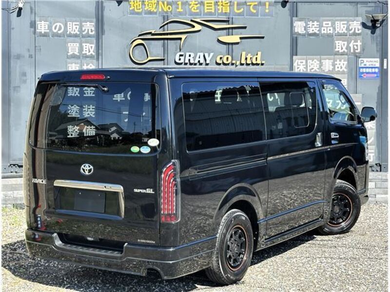 HIACE VAN