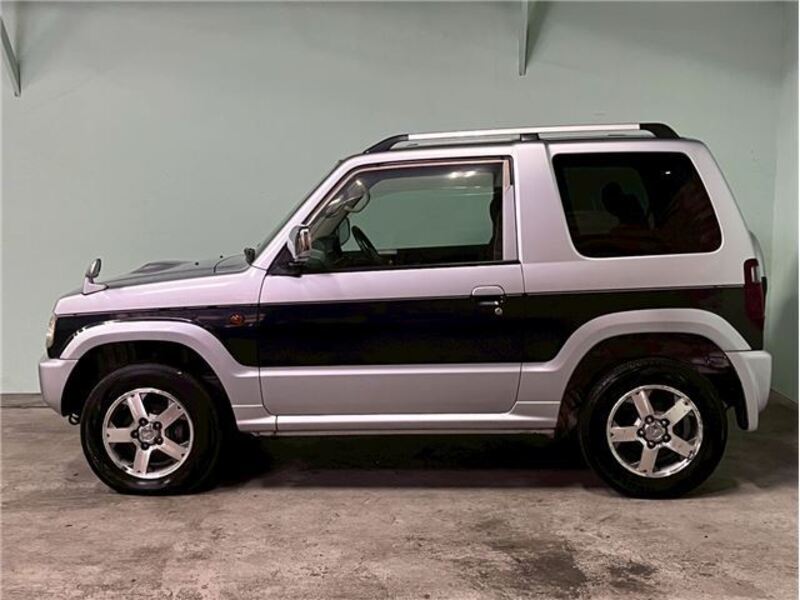 PAJERO MINI