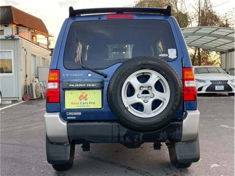 PAJERO MINI