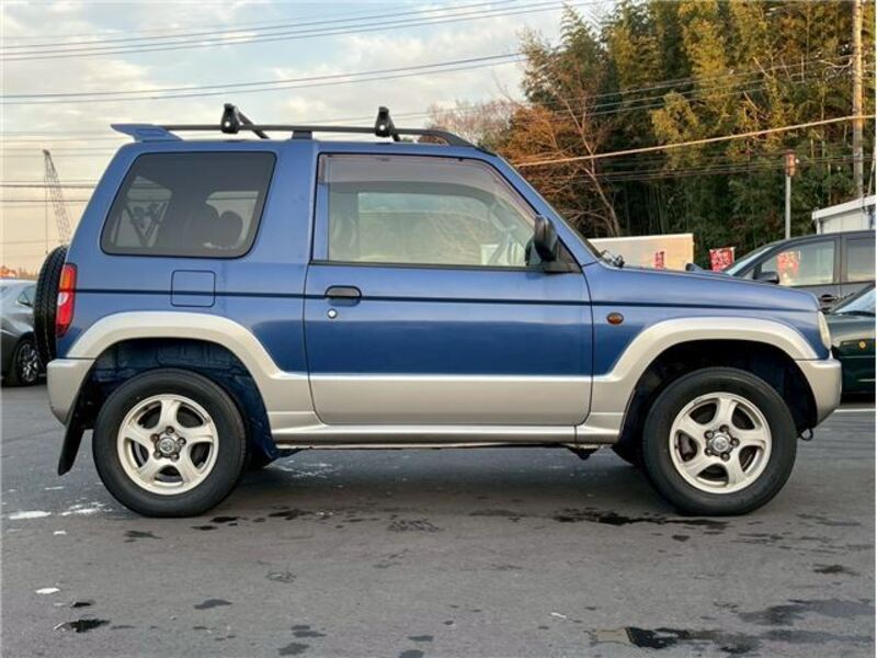 PAJERO MINI