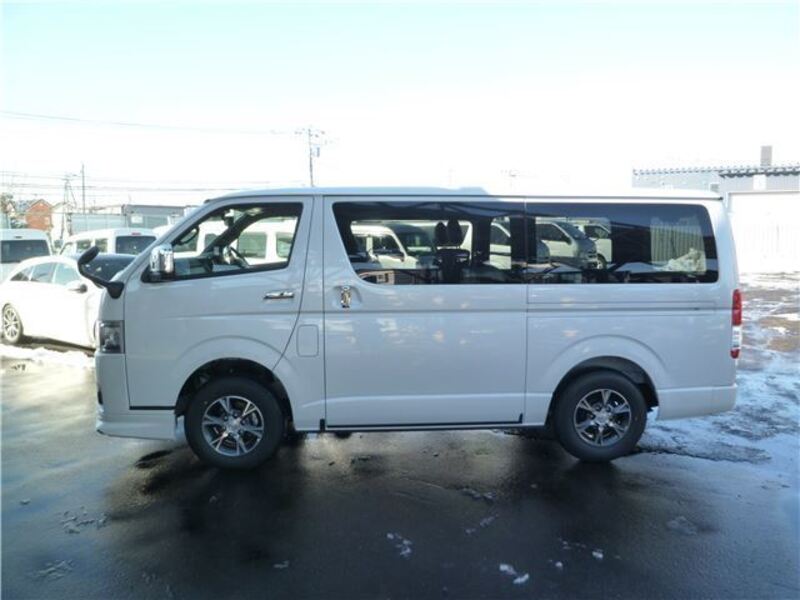 HIACE