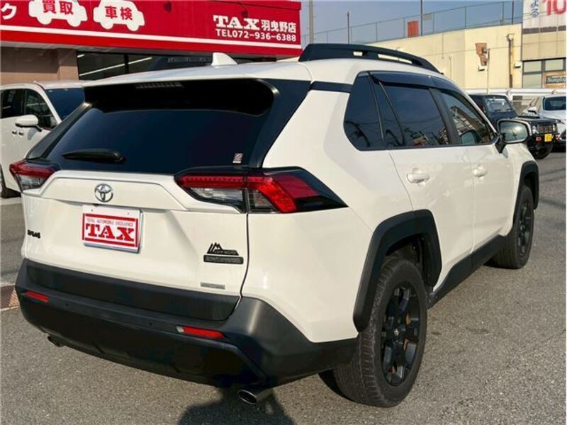 RAV4