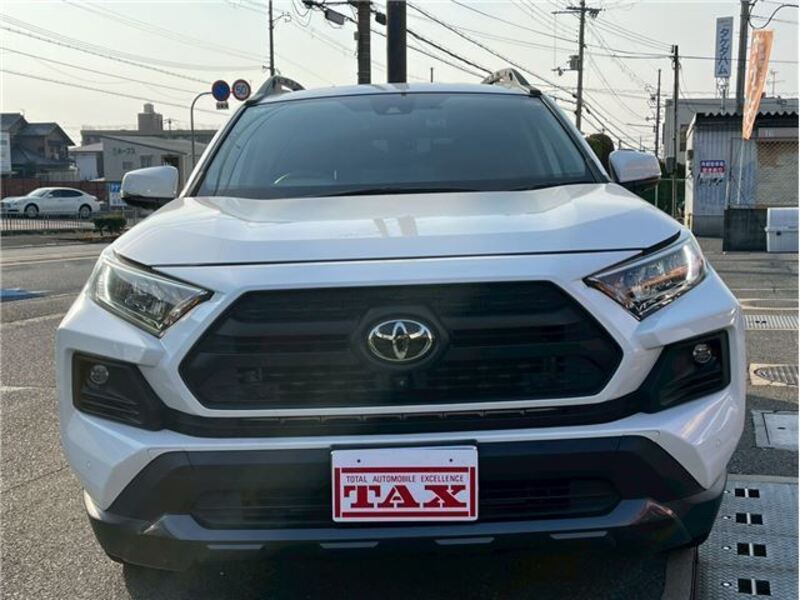 RAV4