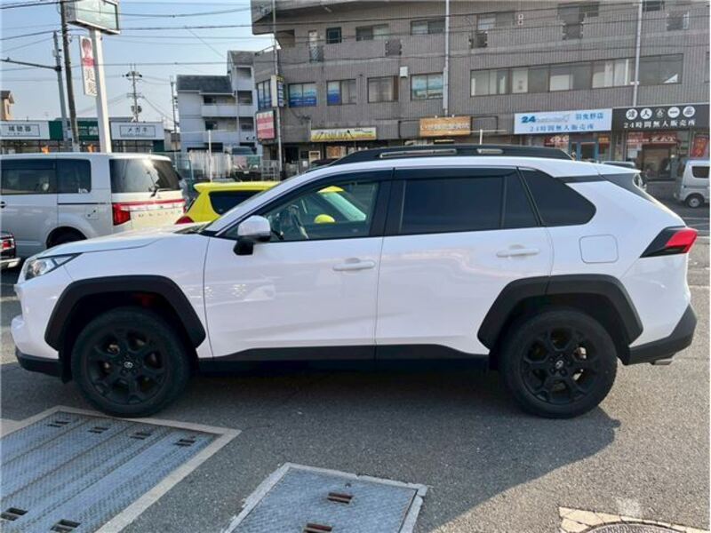 RAV4