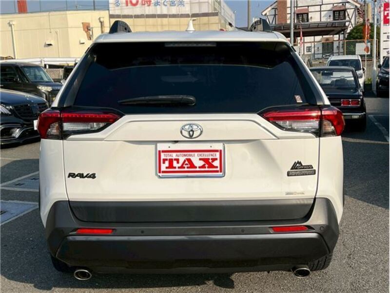 RAV4