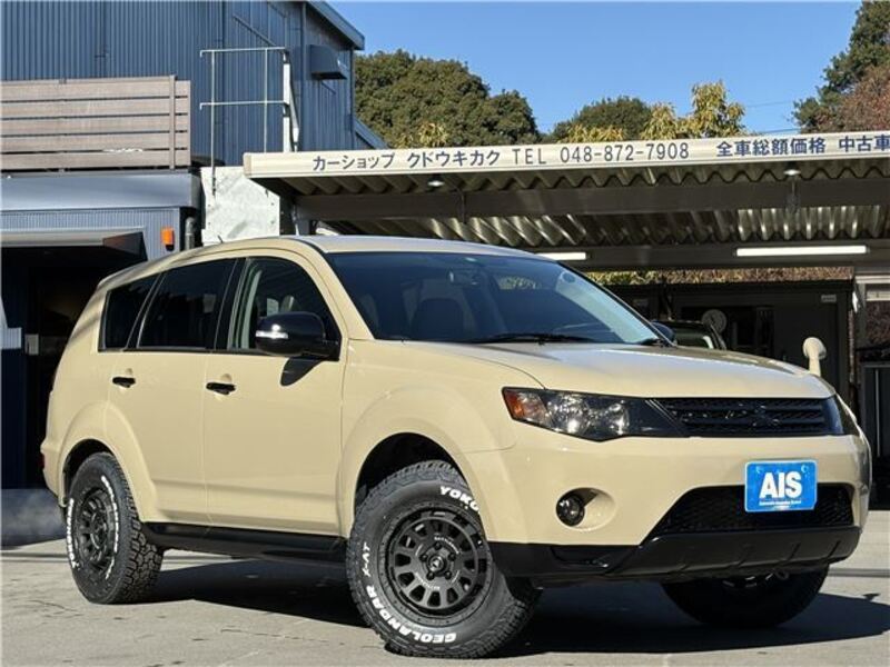MITSUBISHI OUTLANDER