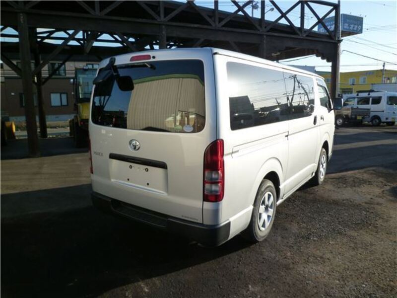 HIACE