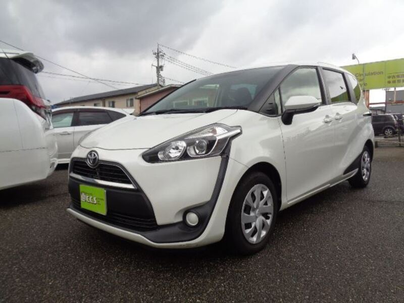 TOYOTA SIENTA