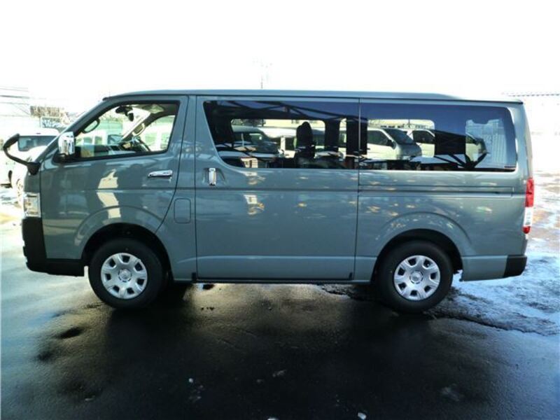 HIACE