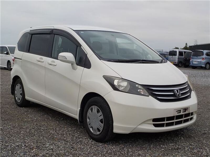 HONDA FREED