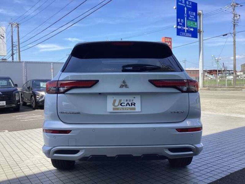 OUTLANDER PHEV