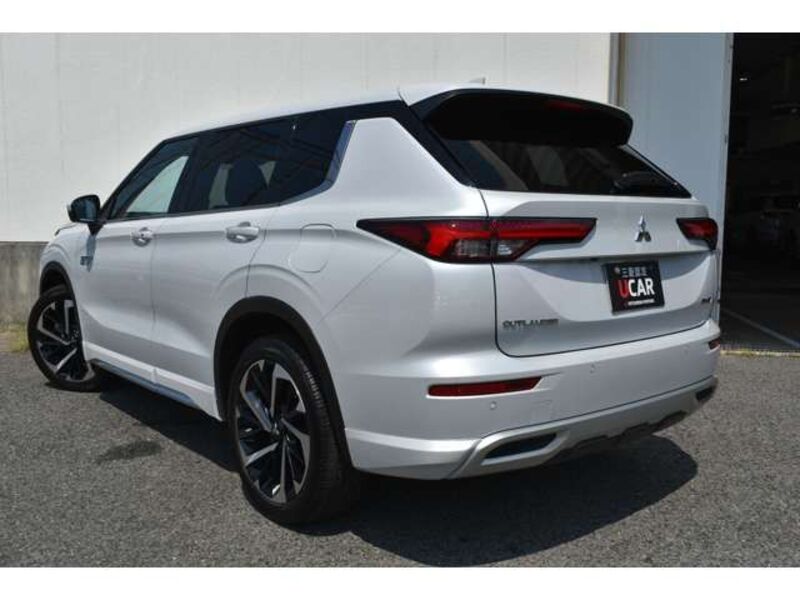 OUTLANDER PHEV