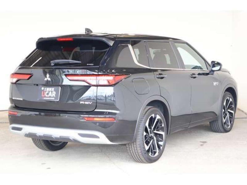 OUTLANDER PHEV
