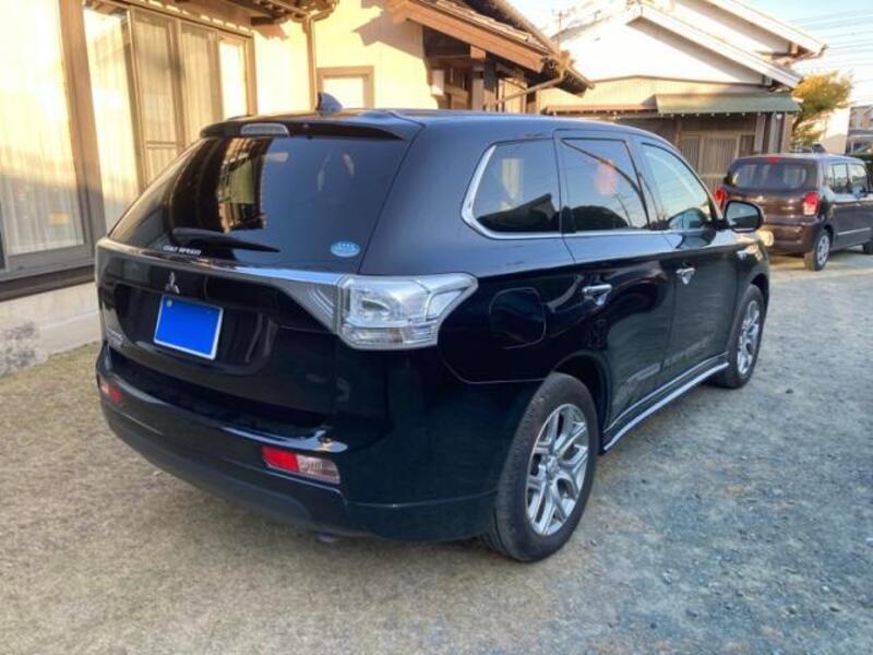 OUTLANDER PHEV