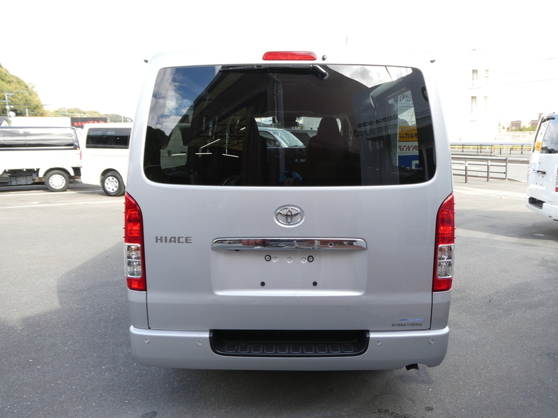 HIACE VAN