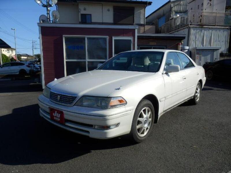 TOYOTA MARK II