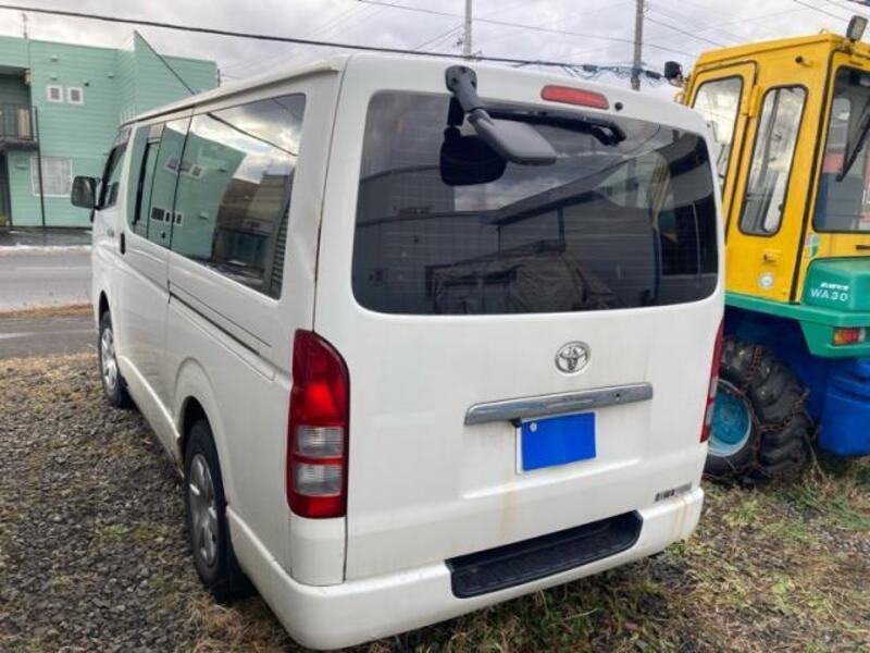 HIACE VAN
