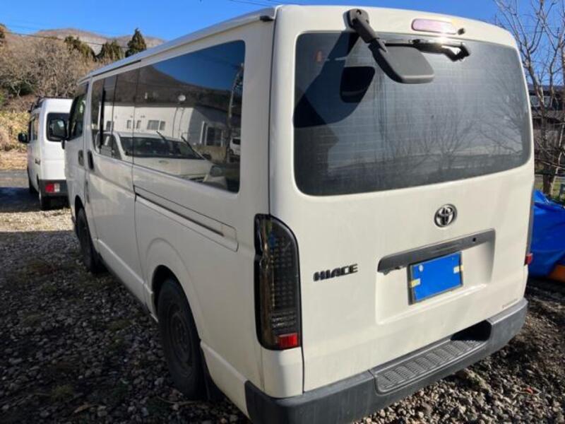 HIACE VAN