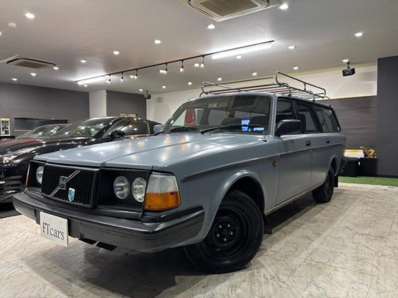 VOLVO 240 WAGON