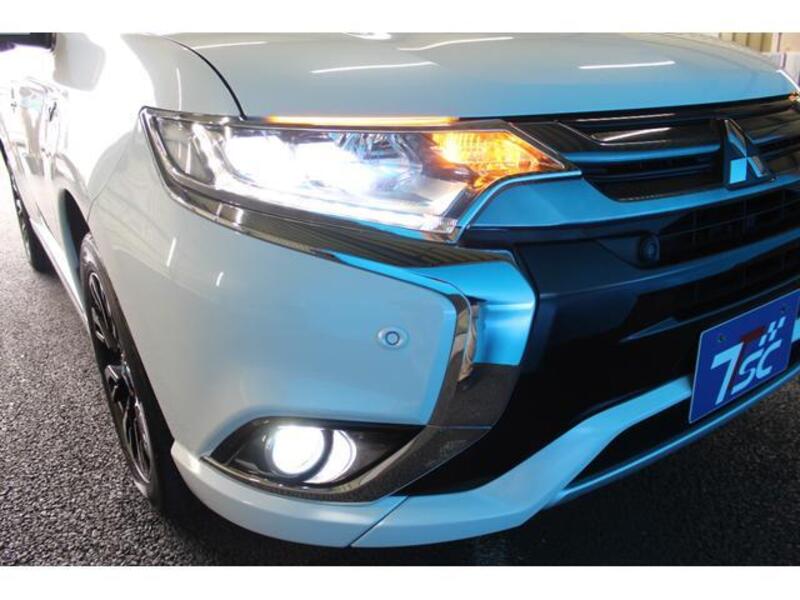 OUTLANDER PHEV