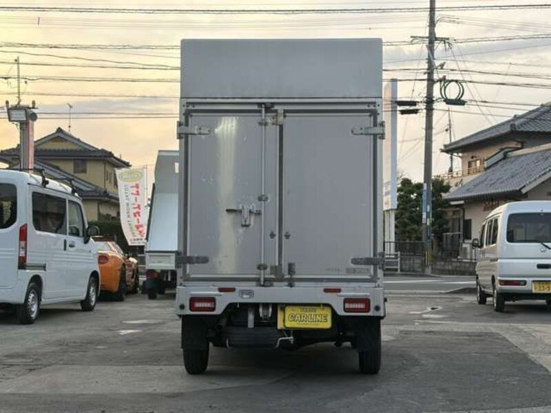 CARRY TRUCK