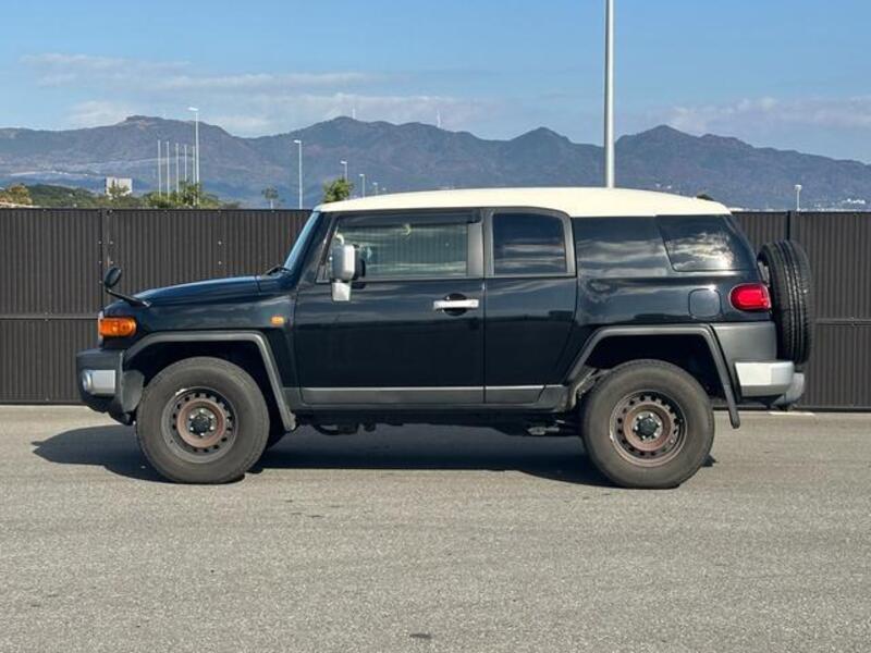 FJ CRUISER