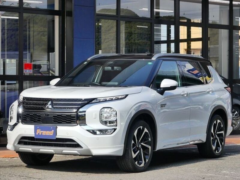 MITSUBISHI OUTLANDER PHEV