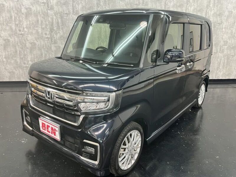 HONDA N BOX CUSTOM