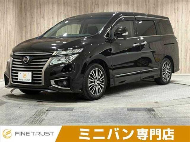 NISSAN ELGRAND