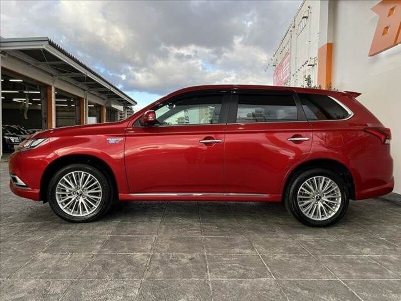 OUTLANDER PHEV