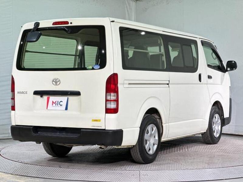 HIACE VAN