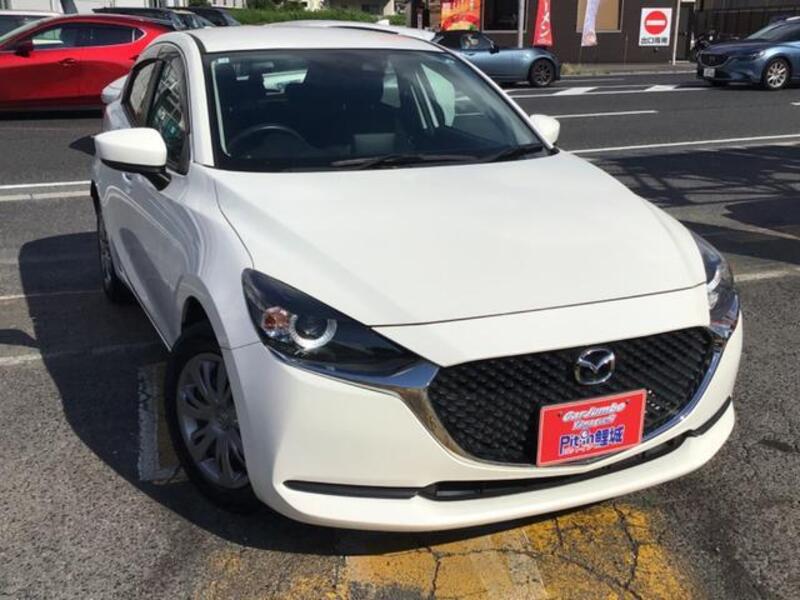 MAZDA2