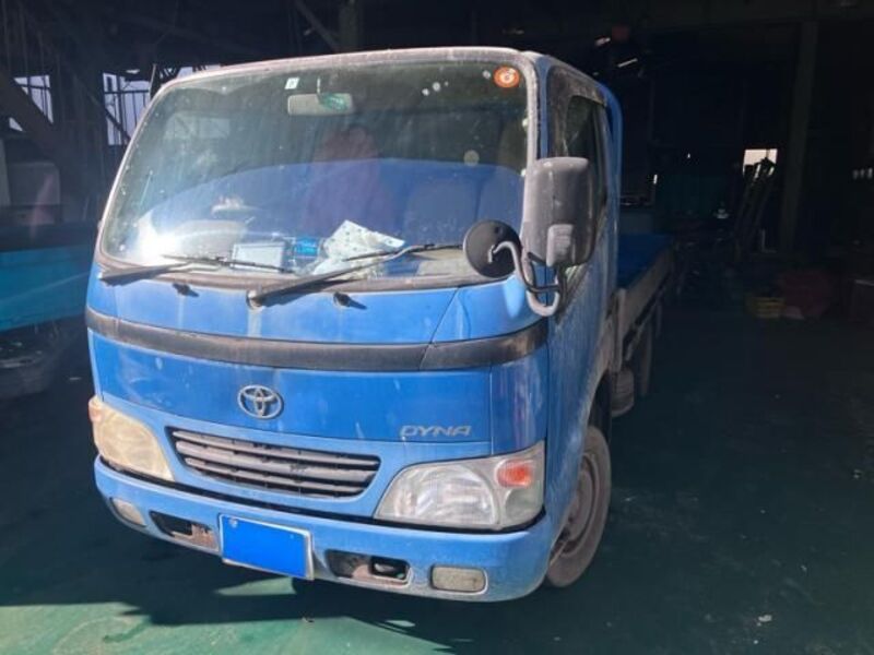 TOYOTA DYNA
