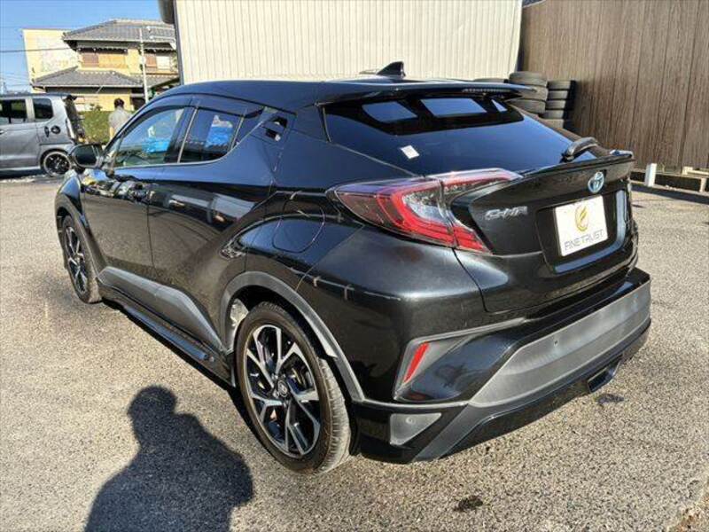 C-HR