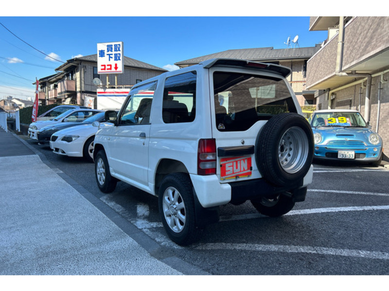 PAJERO MINI