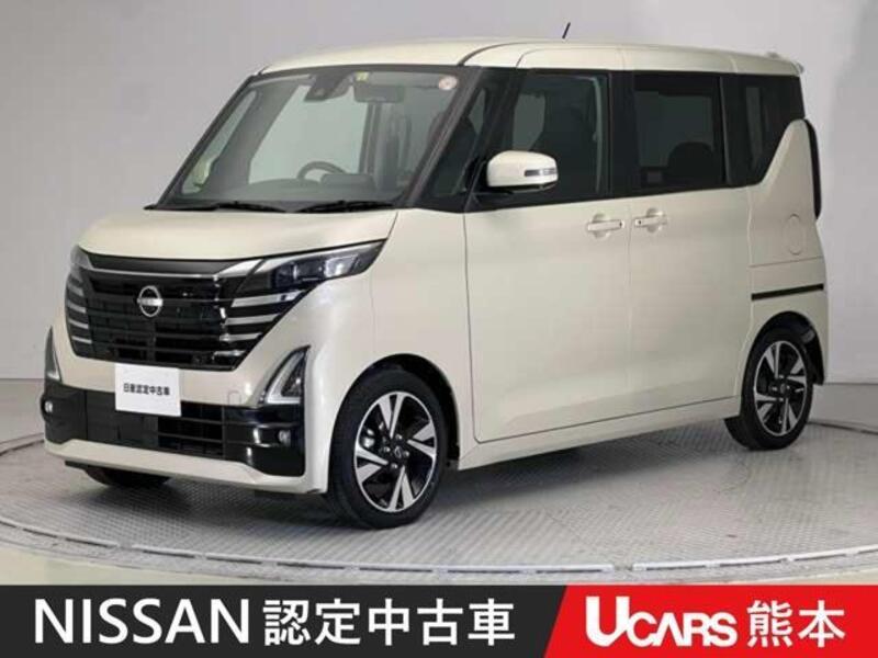 NISSAN ROOX