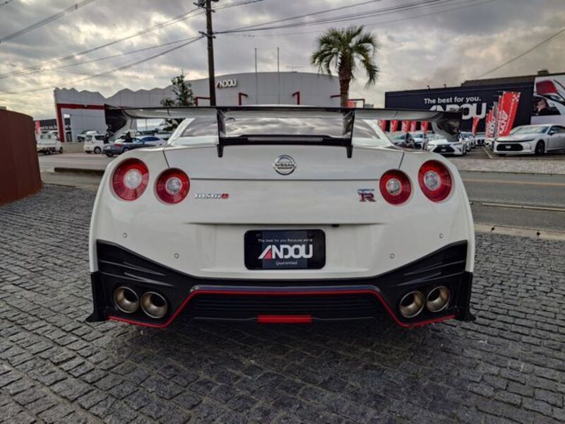GT-R