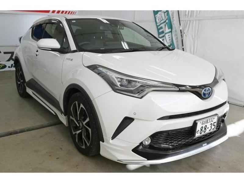 TOYOTA C-HR