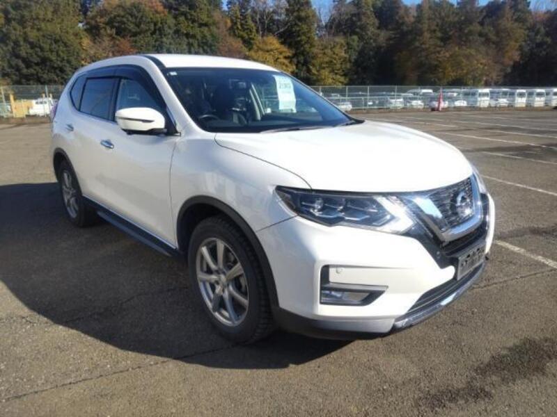 X-TRAIL