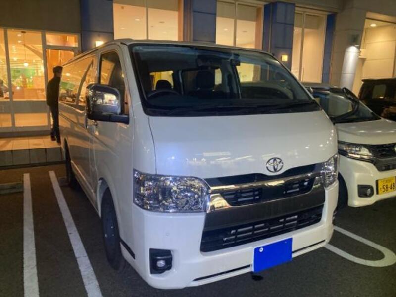 HIACE VAN