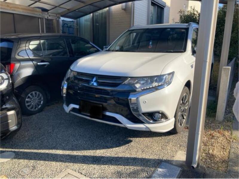 OUTLANDER PHEV-0