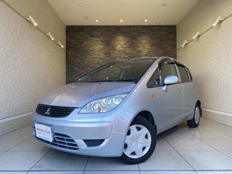 MITSUBISHI COLT